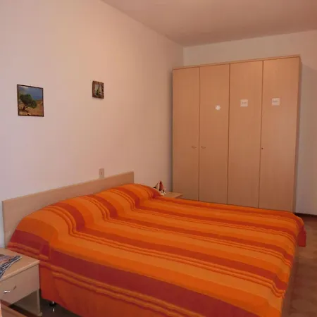 Enjoy A With Pool, Garden And Fireplace Bibione