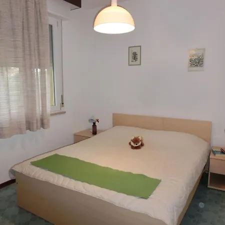 Apartment Enjoy A With Pool, Garden And Fireplace